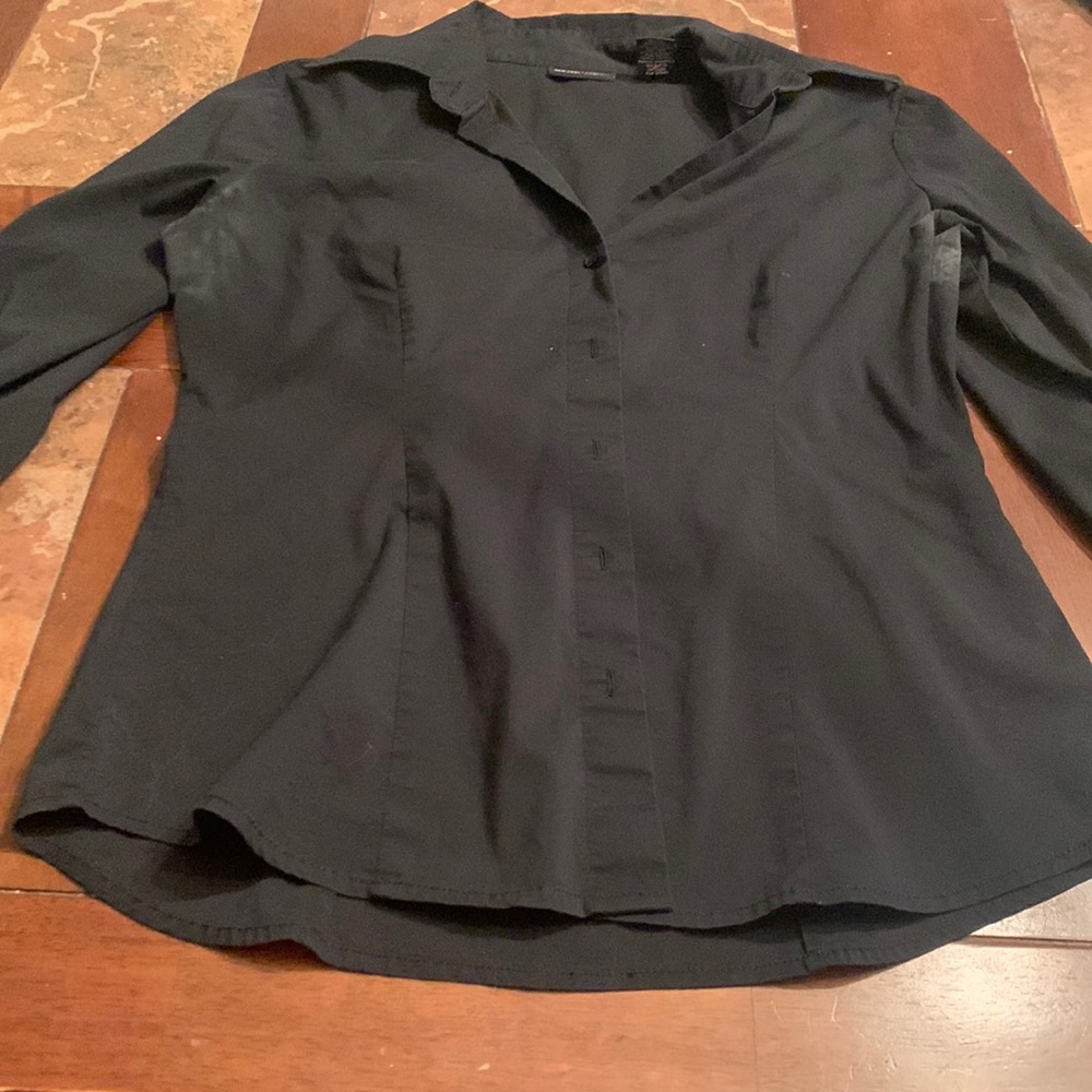 Black long sleeve shirt